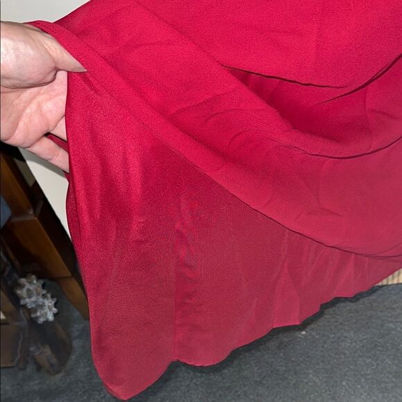 Michaelangelo Scarlet lined gown with scarf size 2 - Picture 7 of 9